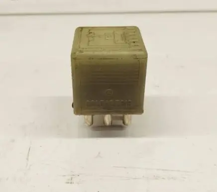 Mercedes-Benz E W124 Other relay 0015427819