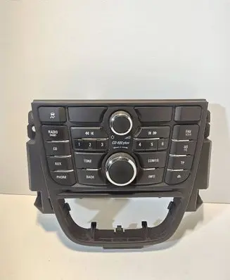 Head unit multimedia control
