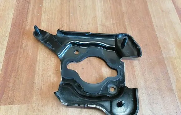 Opel Insignia B ABS pump bracket 84683403