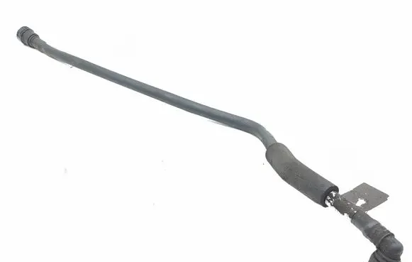 Maserati Ghibli Breather/breather pipe/hose 06700041760 91676 00385