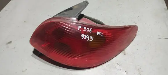 Peugeot 206 Rear/tail lights
