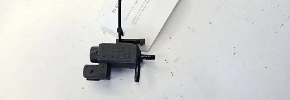 BMW 5 F10 F11 Turbo solenoid valve 7810831 70231800 09T254
