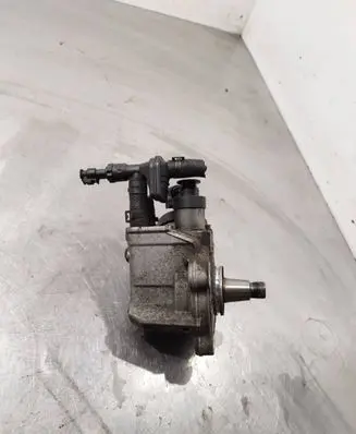 Volkswagen PASSAT B6 Fuel injection high pressure pump 0445010507 03l130755