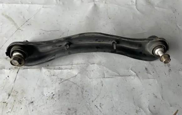 Dodge Durango III Rear control arm 