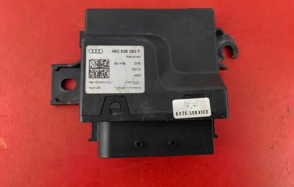 Audi A8 S8 D5 Fuel pump relay 4N0906093F