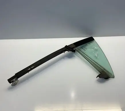 Mercedes-Benz CLS C219 Rear vent window glass A2197300955 2197300955