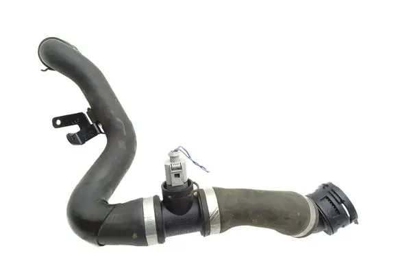 Volkswagen Touareg II Engine coolant pipe/hose 7P6122051G 7L8121115 7L6122291AC