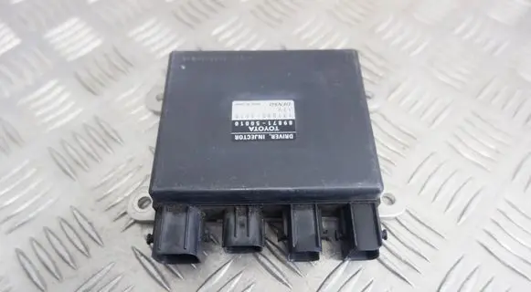 Lexus LS 460 - 600H Fuel injection control unit/module 8987150010