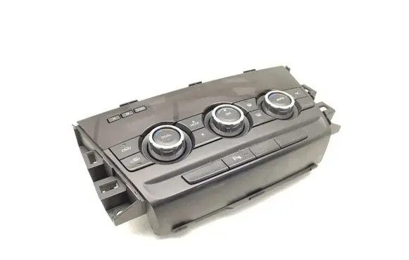 Mazda 6 Climate control unit GJH561190E