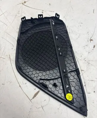 Audi A6 S6 C8 4K Subwoofer grill/trim 4K0035420A