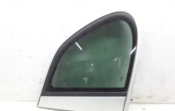 Porsche Cayenne (9PA) Rear side window