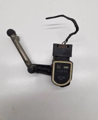 BMW X5 E70 Headlight/headlamp level sensor 6778814 0424 E240108