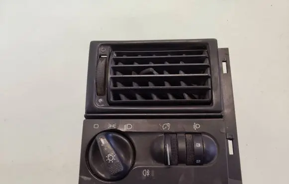 Volkswagen Transporter - Caravelle T4 Light switch 04051704 701941531E 32652