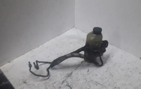 Opel Zafira A Power steering pump