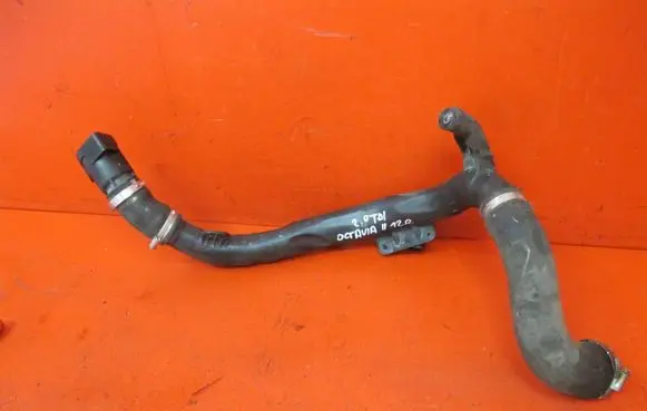 Skoda Octavia Mk2 (1Z) Intercooler hose/pipe 5N0145840G 03L131111G