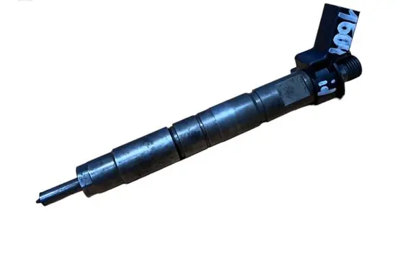 BMW 5 F10 F11 Fuel injector 7805428 0445116024