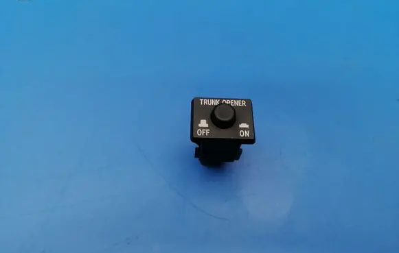 Mazda RX8 Tailgate/trunk/boot open switch 15A257