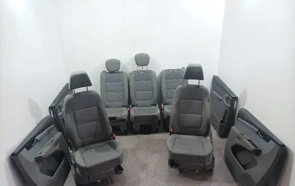 Seat set