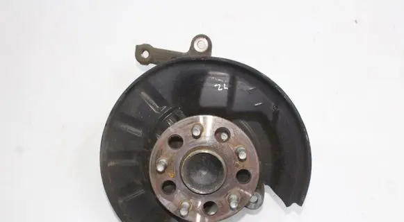 Lexus UX Rear wheel hub