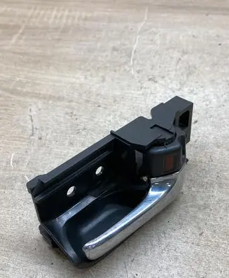 Toyota Avensis T250 Rear door interior handle 50594A2