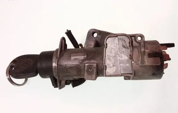 Volkswagen Golf IV Ignition lock 4B0905851C