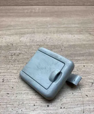 Volkswagen PASSAT B6 Cargo luggage net fixing mount 1T0861303M
