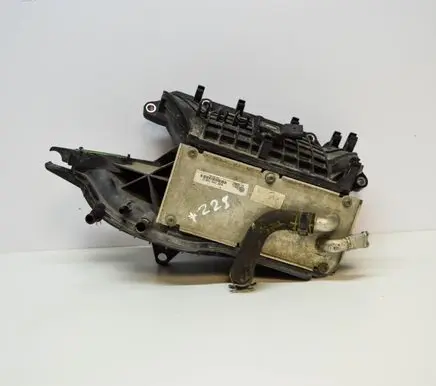 Volkswagen Golf VII Intake manifold 03F145749C