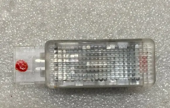 Skoda Superb B8 (3V) Glove box light 6L0947415A