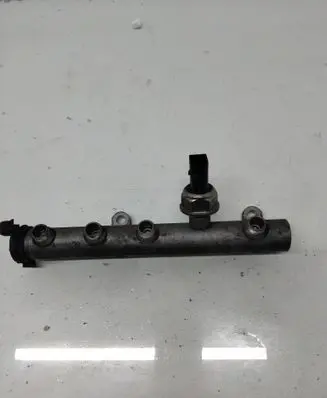 Volkswagen Touareg I Fuel main line pipe 059130089AB