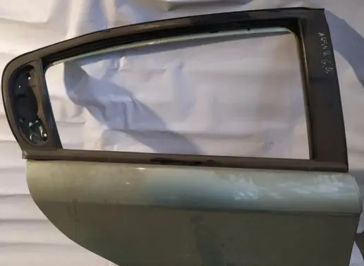 Alfa Romeo 147 Rear door