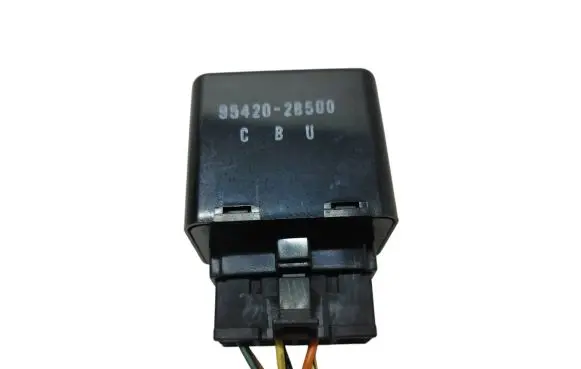 Hyundai Santa Fe Window wiper relay 954202B500