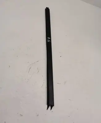 BMW 3 F30 F35 F31 Rubber seal rear door window/glass 7258297