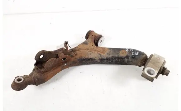 Lexus IS 220D-250-350 Front lower control arm/wishbone 48640-53020