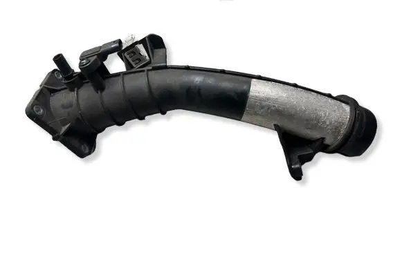 Mercedes-Benz CLA C117 X117 W117 Air intake duct part A2700900744 A2700900844