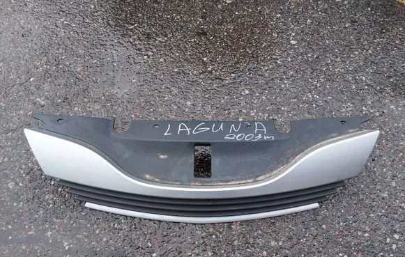 Renault Laguna II Front grill 8200012581
