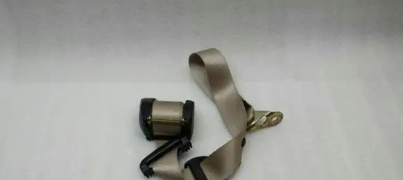 Mercedes-Benz S W140 Rear seatbelt A1408601385