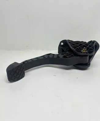 Volkswagen Golf Plus Clutch pedal 1K1721059BE