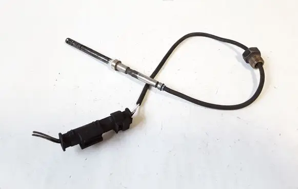 Mercedes-Benz E W211 Exhaust gas temperature sensor A0051531128