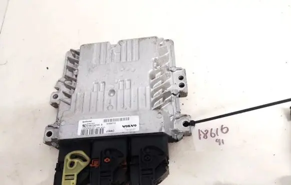 Volvo S80 Engine control unit/module 31355712 s180134103a