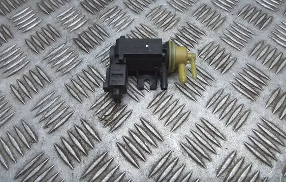Volkswagen PASSAT B8 Turbo solenoid valve 1K0906627B