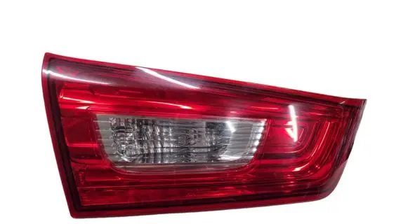 Mitsubishi ASX Tailgate rear/tail lights P9373