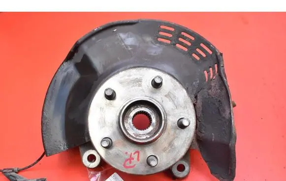 Toyota C-HR I Front wheel hub spindle knuckle