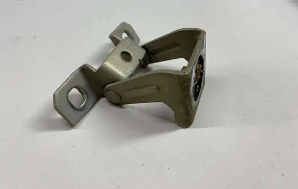 Fiat Grande Punto Tailgate/trunk/boot hinge