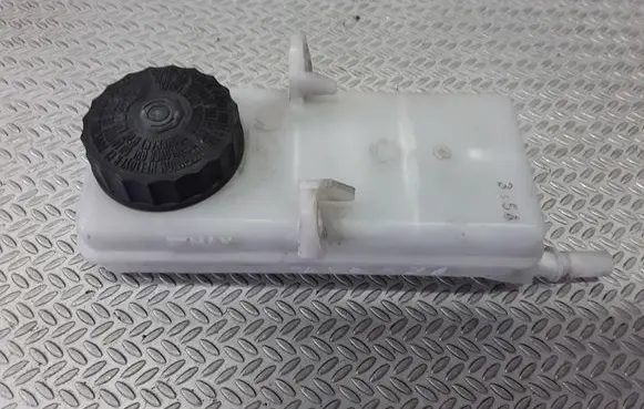 Peugeot 307 Brake fluid reservoir 0204224574