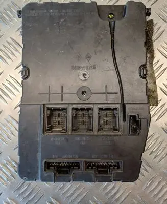 Renault Megane II Comfort/convenience module 8200780028