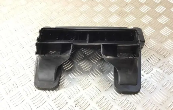 Porsche Macan (95B) Dash center air vent grill 95B858431A