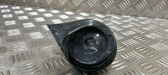 BMW 3 F30 F35 F31 Horn signal 7400703 740070304 6033FB6339