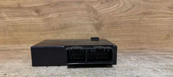 Volvo S80 Seat control module 8622857