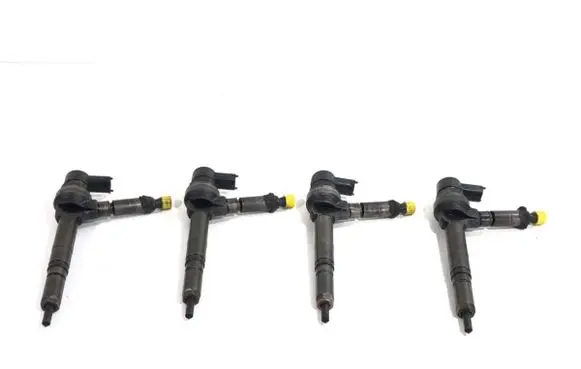 Opel Astra H Fuel injectors set 0445110174