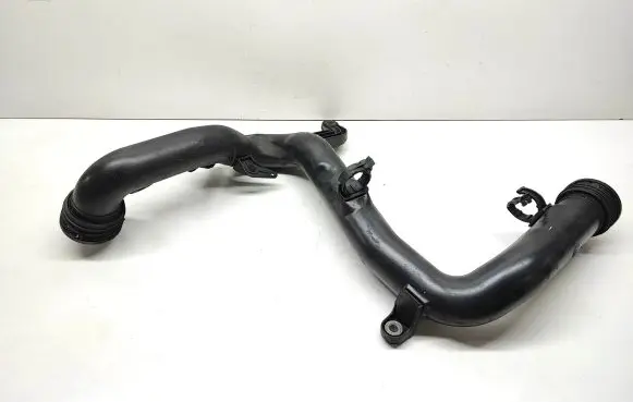 Volkswagen Golf V Intercooler hose/pipe 1K0145770B